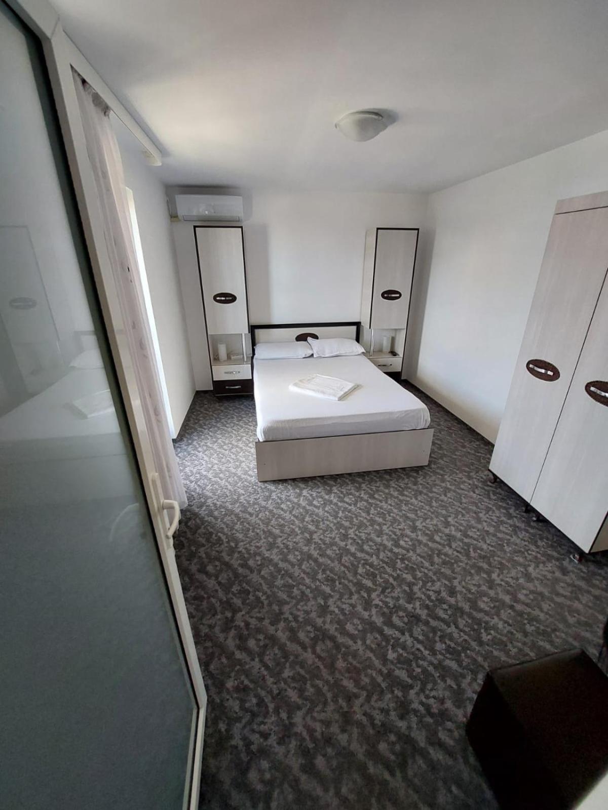 Casa Jolie Hotell Constanţa Exteriör bild